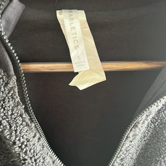 Charcoal size small half zip sweater from fabletics - Picture 2 of 3